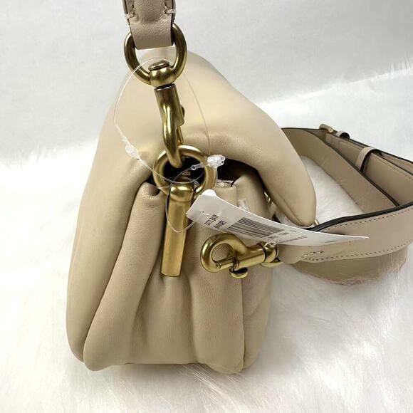 Coach Pillow Tabby Shoulder Bag 26 Crossbody Leather In Gold Ivory NWT C0772 - Picture 5 of 11